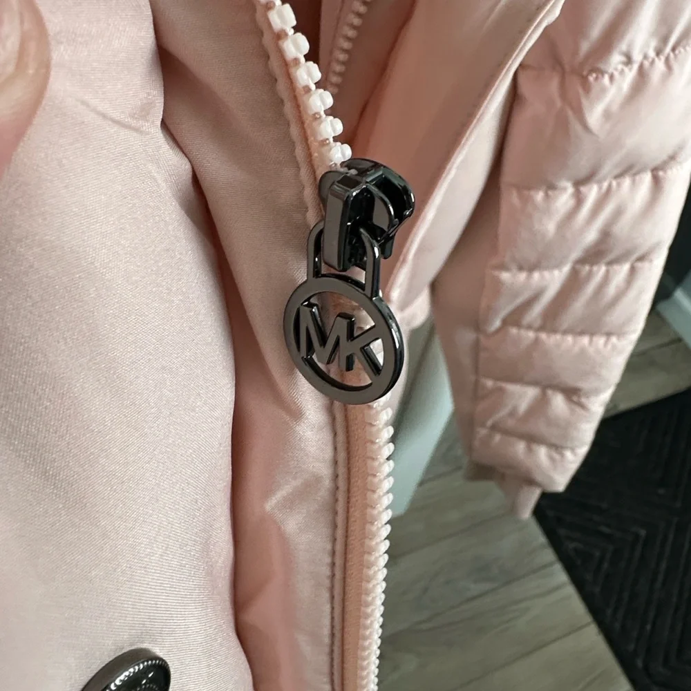 Michael Kors Belted Pink Puffer Coat - Picture 3 of 7